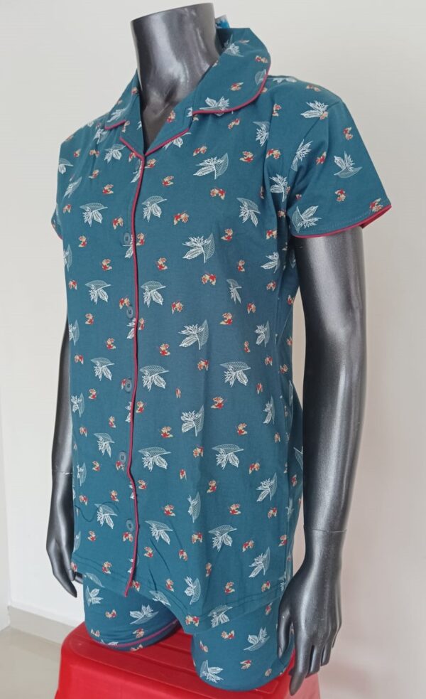 Women's Beauty Flower Leaf Printed Night Suit Boxer - Image 2