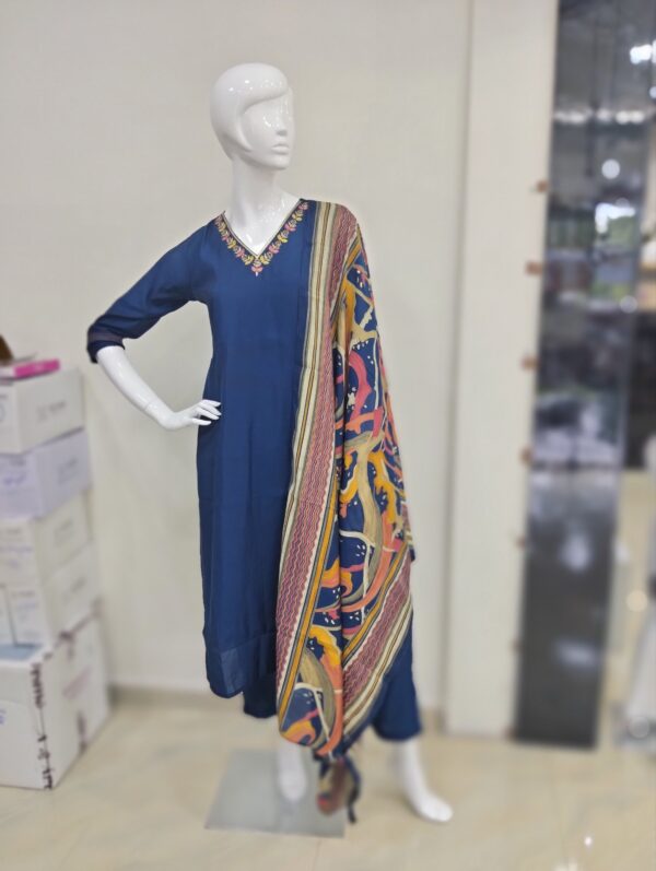 Blue Kurthi three piece